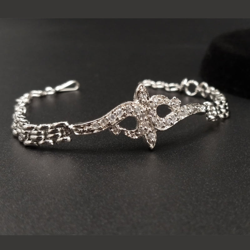 Silver Crystal Infinity Link Bracelet – Elegant Chain Style
