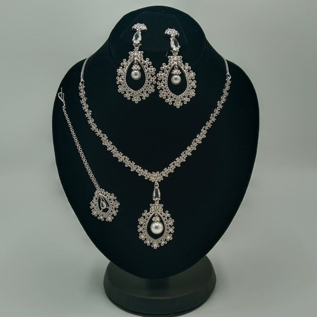 Pearl Drop Necklace Set