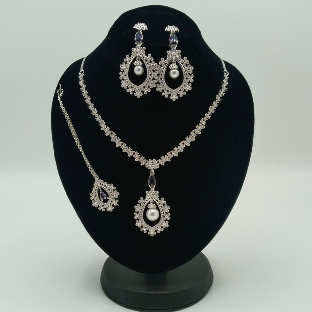 Pearl Drop Necklace Set