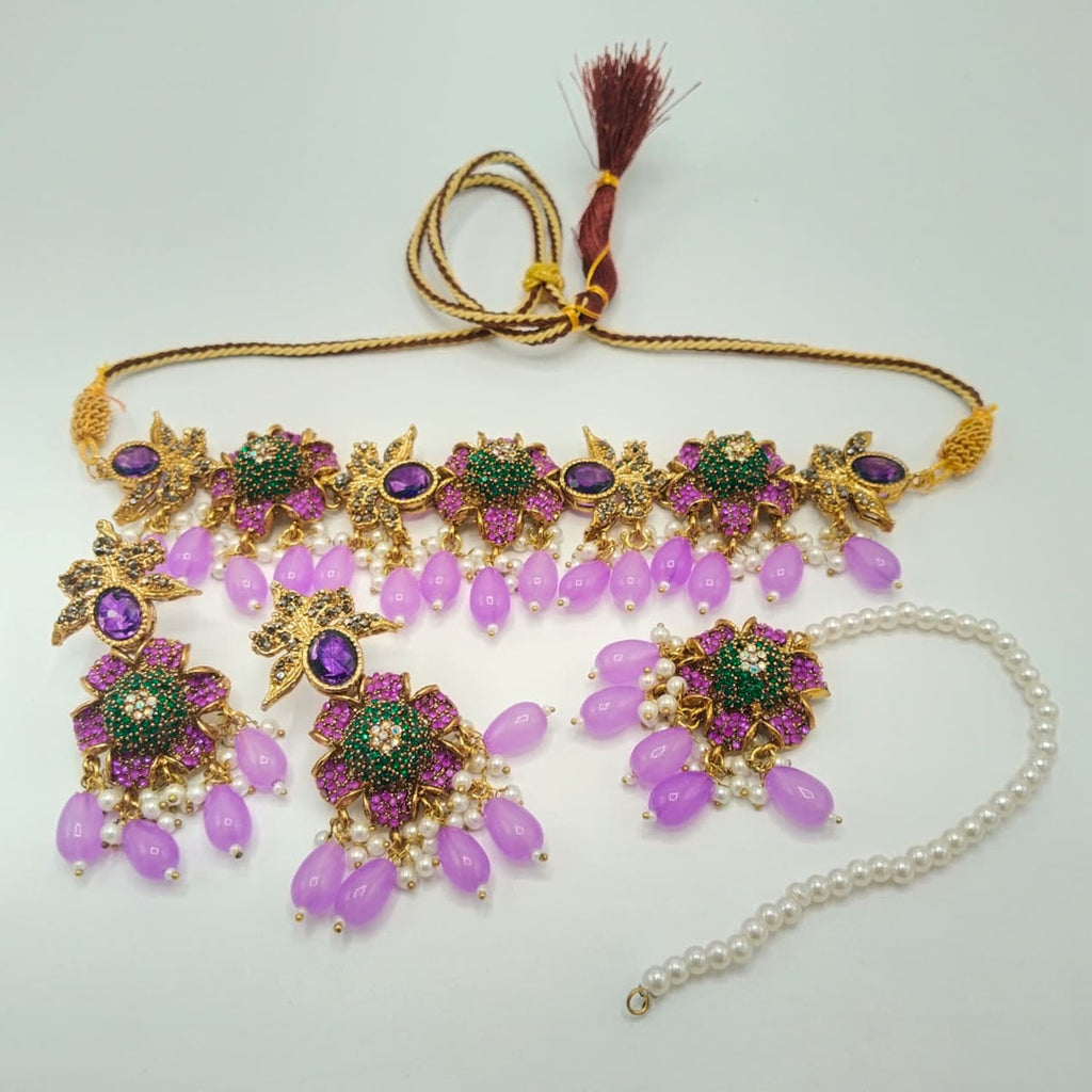 Antique Gold Floral Choker Necklace Set with Peach Beads
