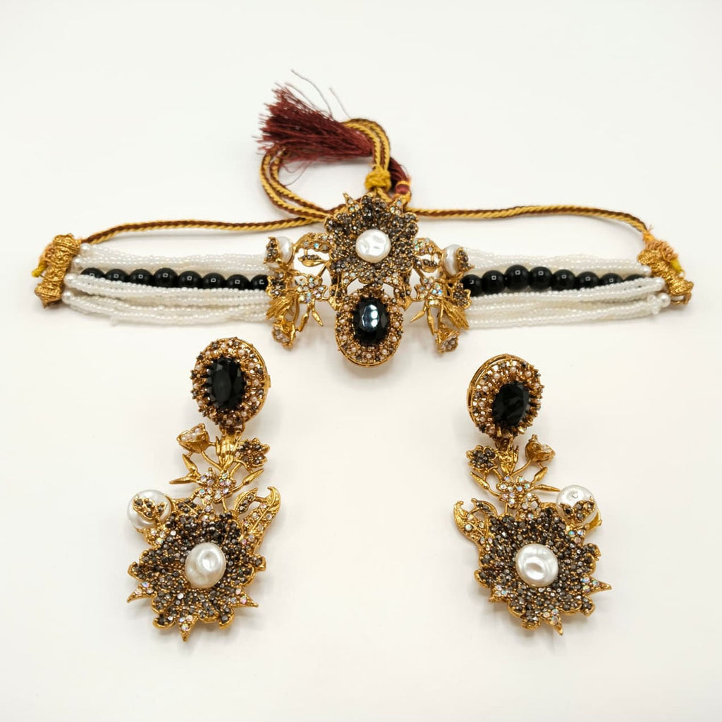 Antique Pearl Choker Necklace Set with Stone Embellished Earrings