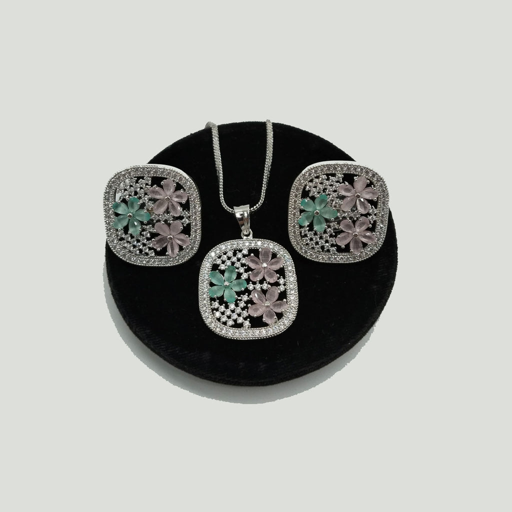 Bestselling American Diamond Locket Set – Must-Have Jewelry