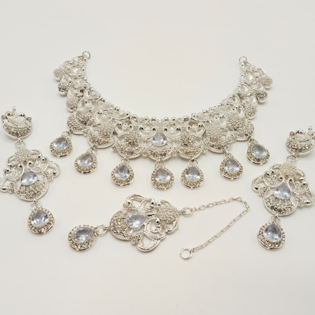 Traditional Filigree Collar Necklace Set with Maang Tikka & Earrings | Bridal & Wedding Jewelry β Hafizpk
