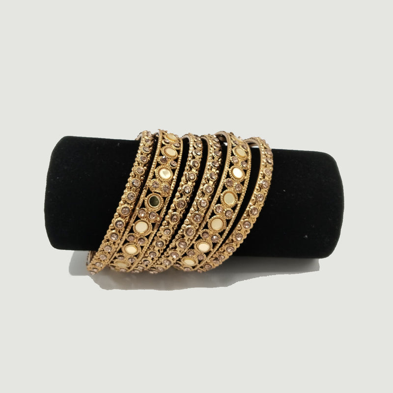 Elegant Indian Bangles – Ethnic Jewelry for All Occasions