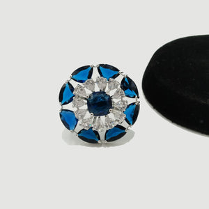 Crystal Sunburst Statement Ring – Adjustable (Silver & Golden)