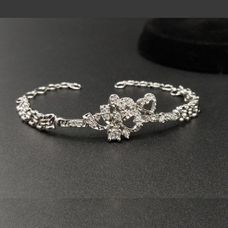 Infinity Symbol Bracelet in Silver – Delicate Crystal Accent